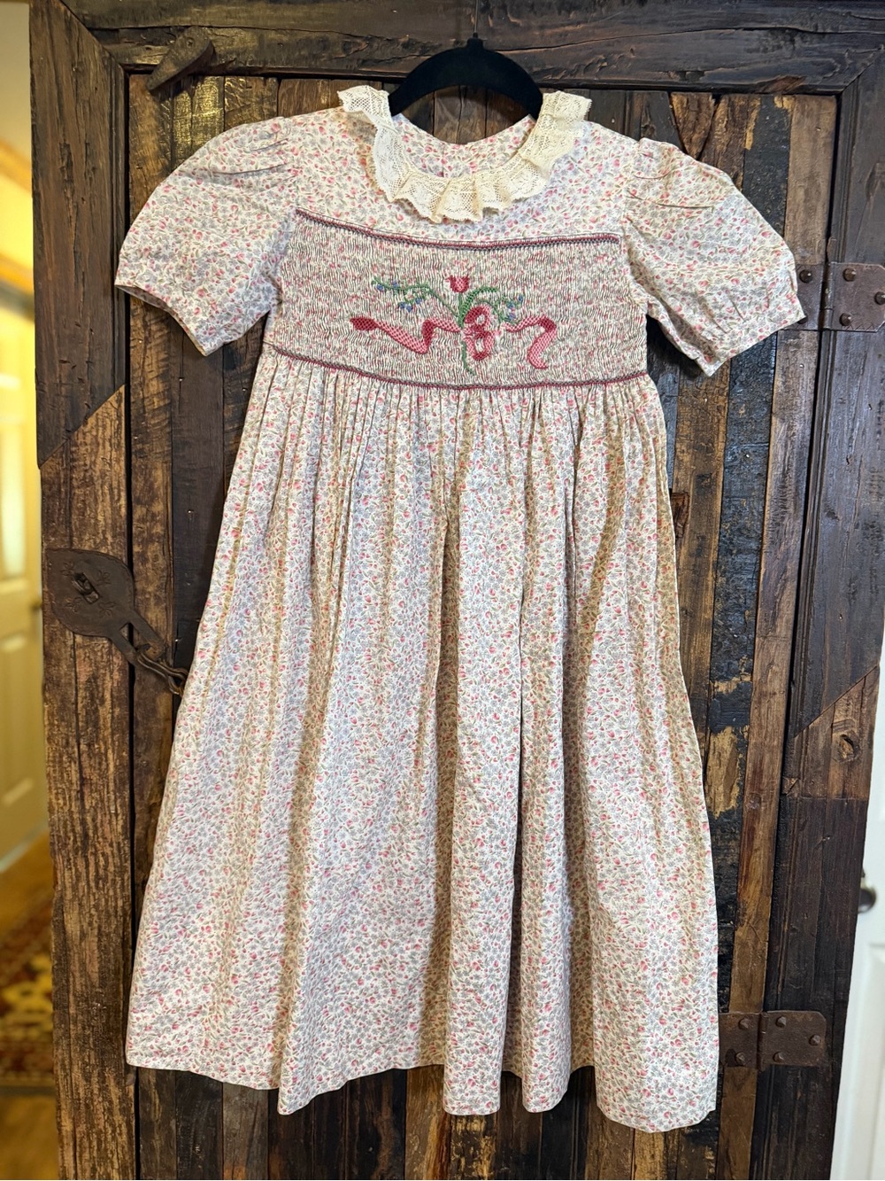 Handmade Girls Smocked Floral Dress 6/7 Heirloom Lace Collar Embroidered